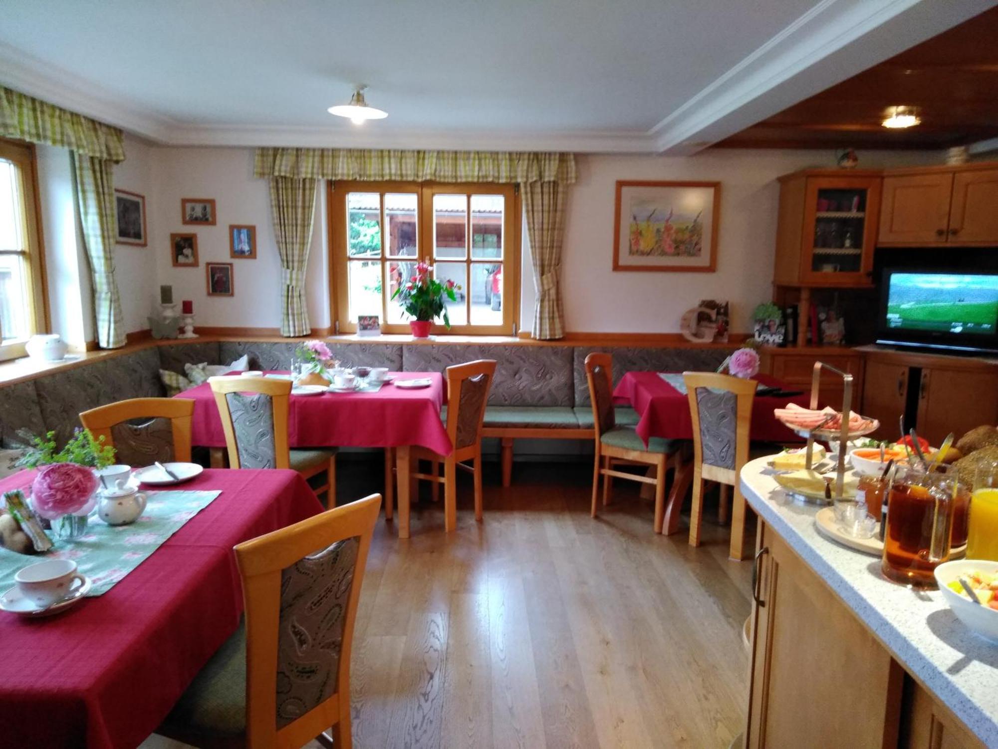 Linarhof Apartment Urlaub Am Bio Bauernhof Haus im Ennstal Buitenkant foto