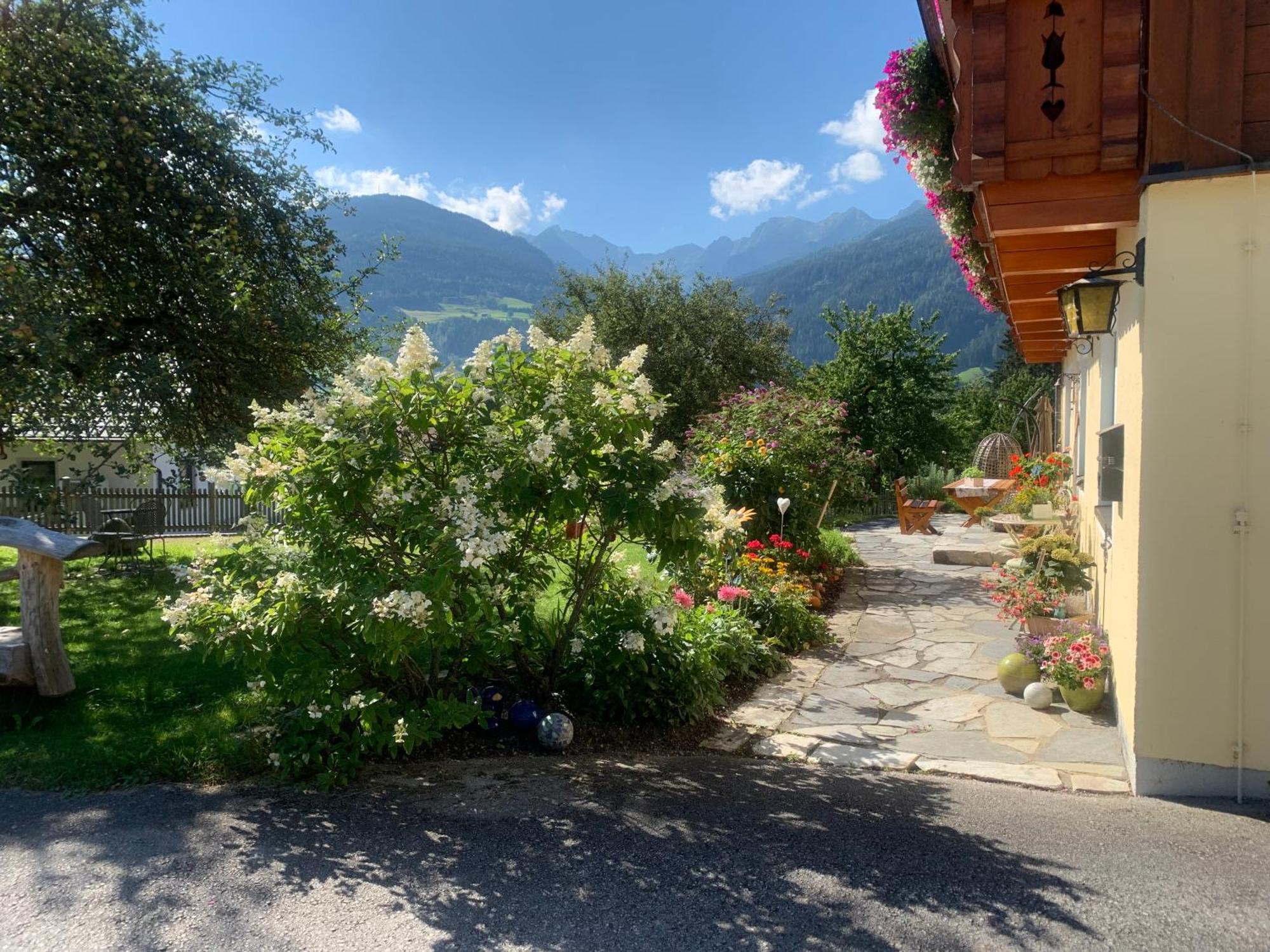 Linarhof Apartment Urlaub Am Bio Bauernhof Haus im Ennstal Buitenkant foto