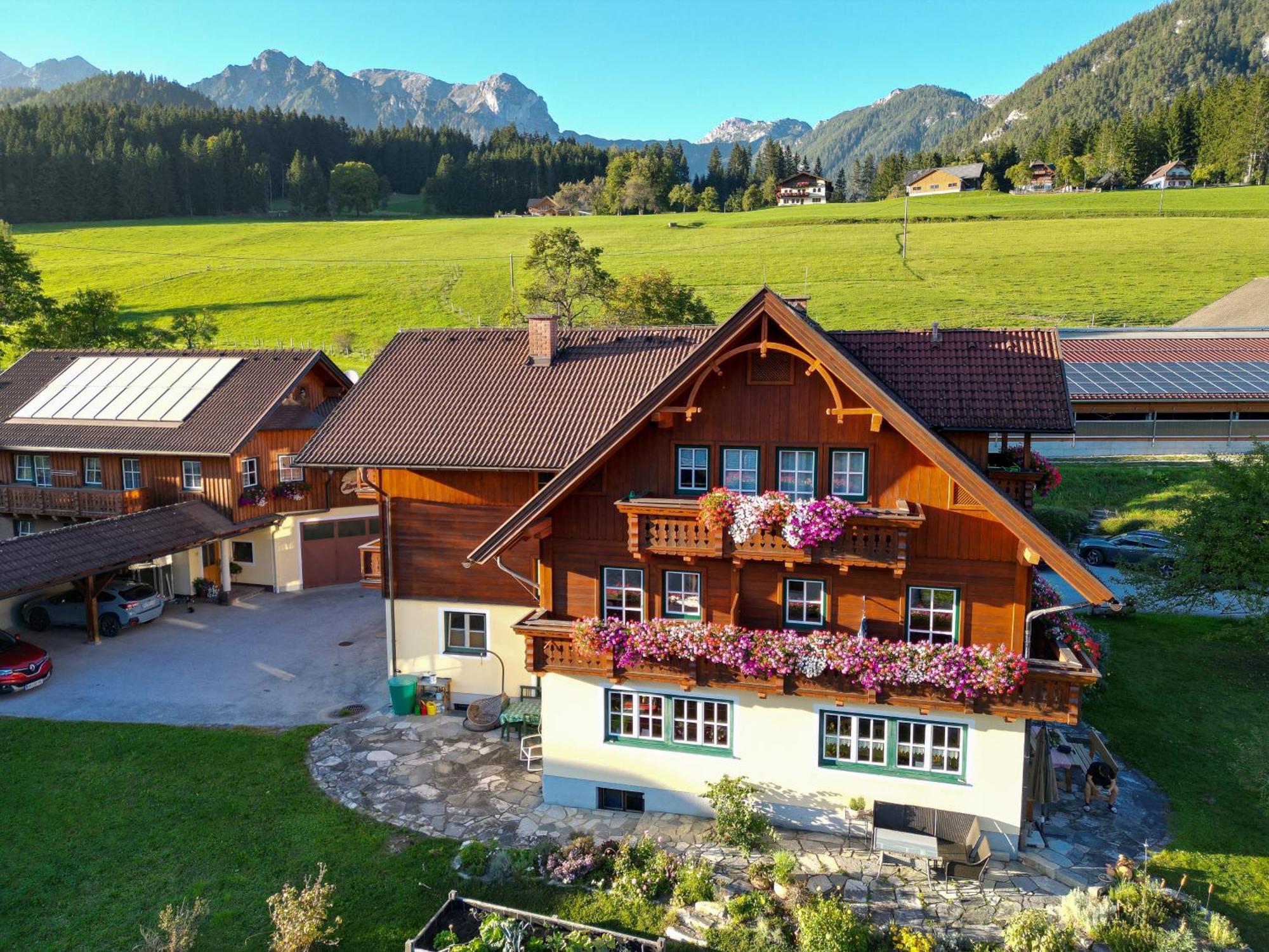 Linarhof Apartment Urlaub Am Bio Bauernhof Haus im Ennstal Buitenkant foto